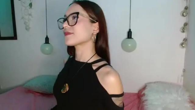 Thumbnail 1, emma_rinaldi_'s Stream at Chaturbate, 16 months ago