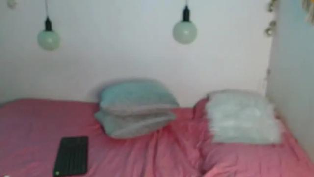 Image 11 of emma_rinaldi_ Stream on Chaturbate on 16 months ago