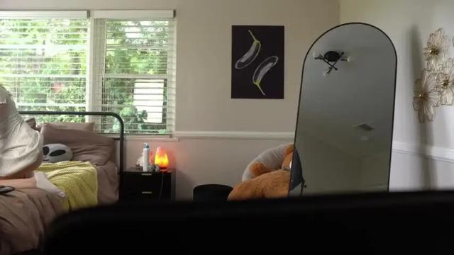 Image 4 of emma_ruby Stream on Chaturbate on 1 month ago