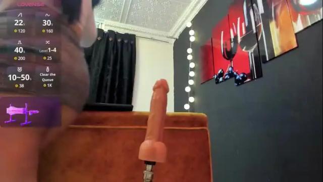 Image 2 of emma_s3xxy Stream on Chaturbate on 23 days ago