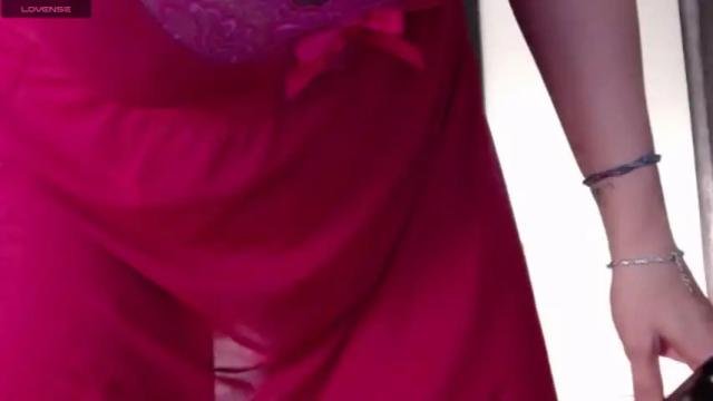 Image 10 of emma_styles Stream on Chaturbate on 21 months ago