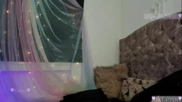 Image 4 of emma_su Stream on Chaturbate on 1 month ago