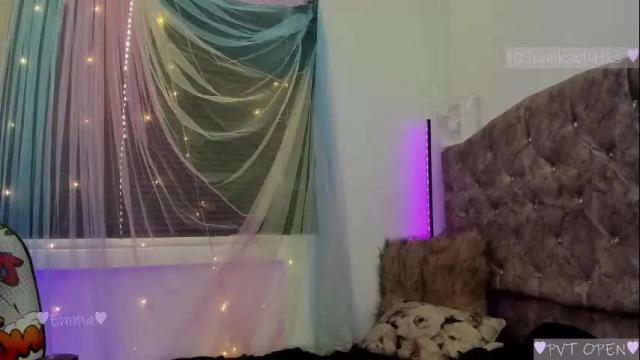 Image 4 of emma_su Stream on Chaturbate on 6 days ago