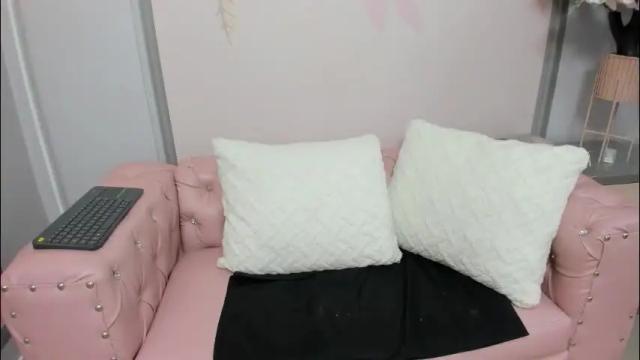 Image 7 of emma_torres18 Stream on Chaturbate on 3 months ago