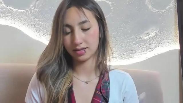 Image 2 of emma_valka Stream on Chaturbate on 28 days ago