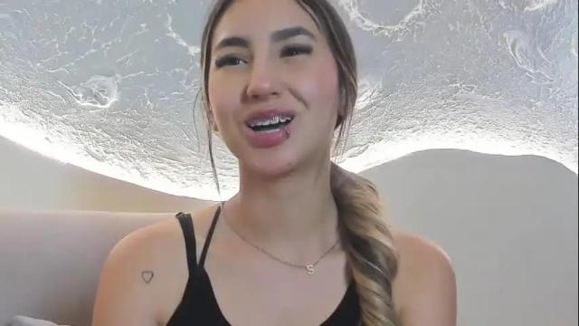 Image 8 of emma_valka Stream on Chaturbate on 14 days ago