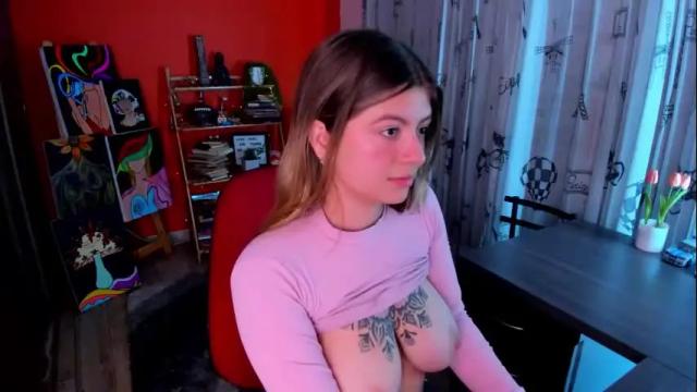 Image 3 of emmaa_hostt Stream on Chaturbate on 5 months ago