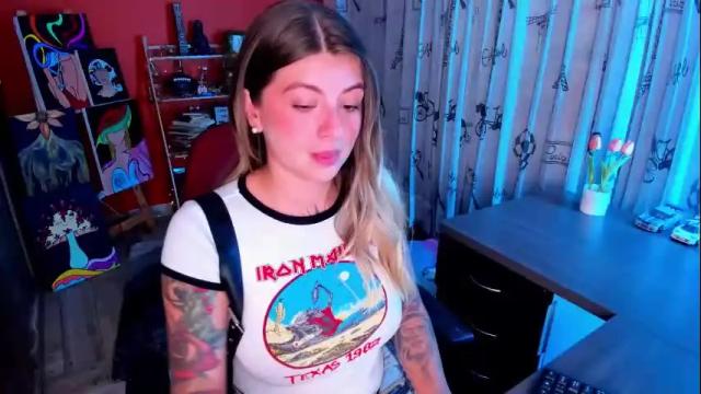 Image 8 of emmaa_hostt Stream on Chaturbate on 6 months ago