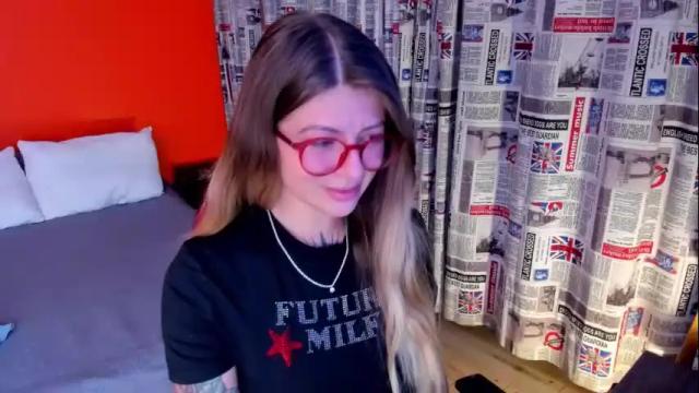 Image 4 of emmaa_hostt Stream on Chaturbate on 3 months ago