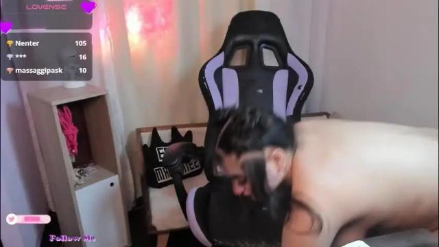 Image 10 of emmaamartinez Stream on Chaturbate on 1 month ago