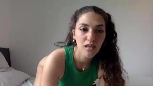 Image 4 of emmababy2322 Stream on Chaturbate on 4 months ago
