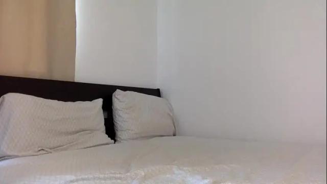 Image 2 of emmababy2322 Stream on Chaturbate on 3 months ago