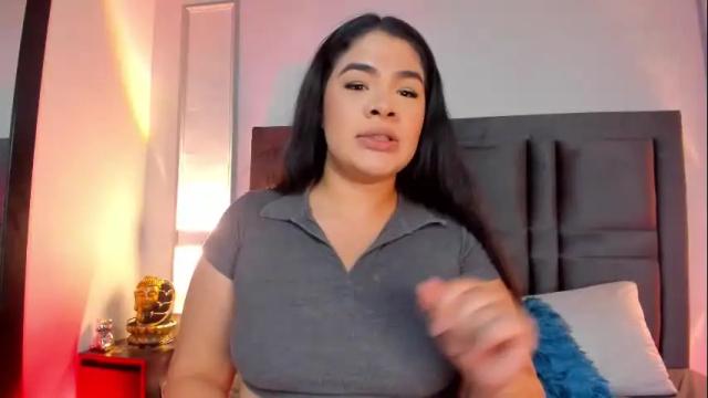 Image 7 of emmabecket2 Stream on Chaturbate on 3 months ago