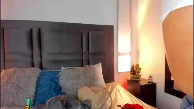 Image 6 of emmabecket2 Stream on Chaturbate on 1 month ago