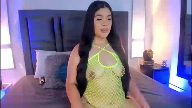 Image 10 of emmabecket2 Stream on Chaturbate on 1 month ago