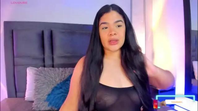 Image 6 of emmabecket2 Stream on Chaturbate on 1 month ago