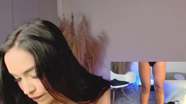 Image 11 of emmabeecker_ Stream on Chaturbate on 17 months ago