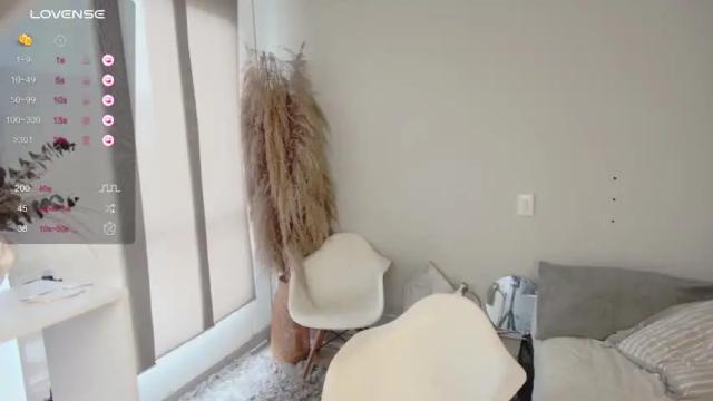 Thumbnail 1, emmabeecker_'s Stream at Chaturbate, 16 months ago