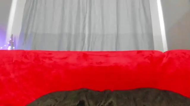 Image 2 of emmabraun Stream on Chaturbate on 25 months ago