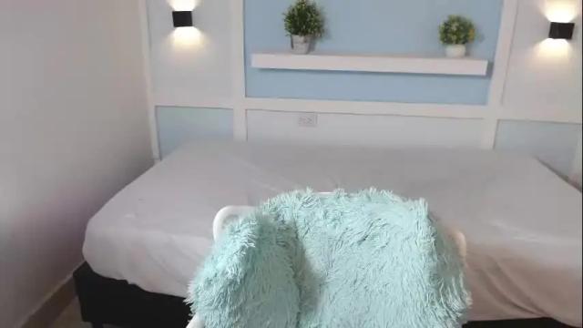 Thumbnail 1, emmacolemann's Stream at Chaturbate, 21 months ago