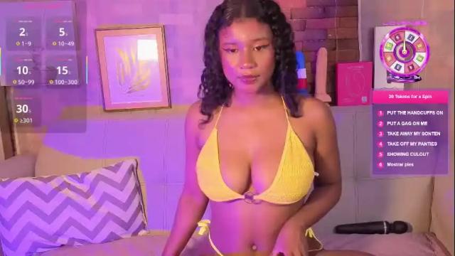 Image 8 of emmaconneer Stream on Chaturbate on 1 month ago