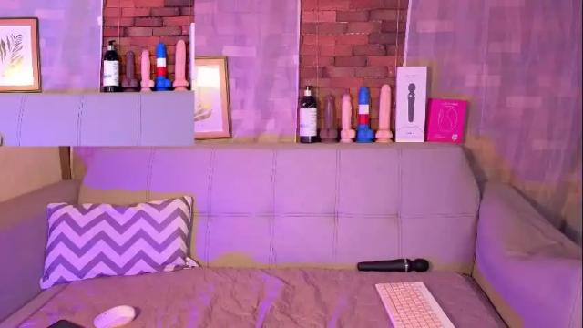 Image 11 of emmaconneer Stream on Chaturbate on 1 month ago