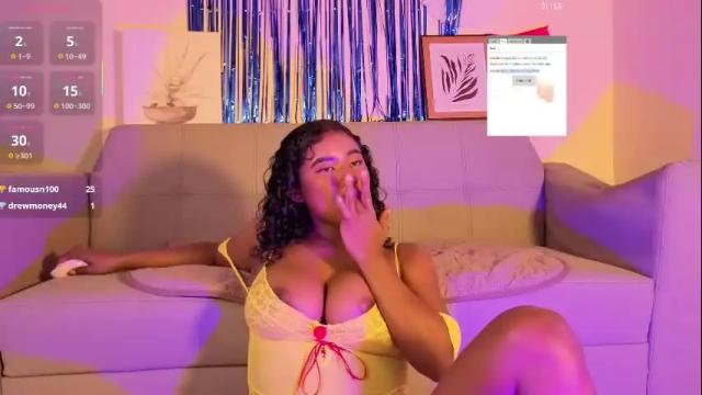 Image 7 of emmaconneer Stream on Chaturbate on 3 months ago