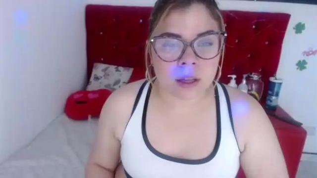 Thumbnail 2, emmacox21's Stream at Chaturbate, 15 months ago