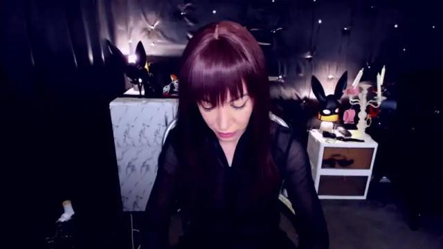 Image 8 of emmadomina Stream on Chaturbate on 15 months ago