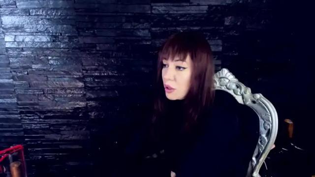 Image 10 of emmadomina Stream on Chaturbate on 14 months ago