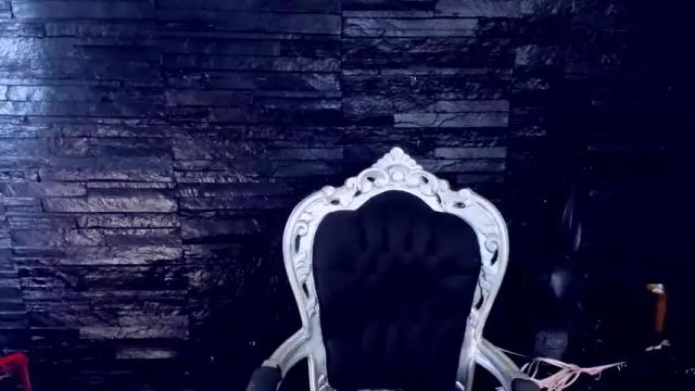 Image 12 of emmadomina Stream on Chaturbate on 14 months ago