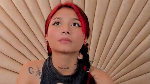 Thumbnail 1, emmaduff_'s Stream at Chaturbate, 2 months ago