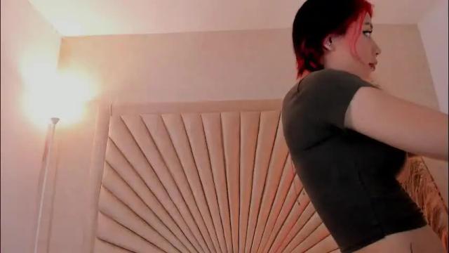 Image 6 of emmaduff_ Stream on Chaturbate on 2 months ago