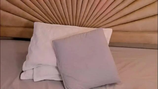 Thumbnail 1, emmaduff_'s Stream at Chaturbate, 1 month ago