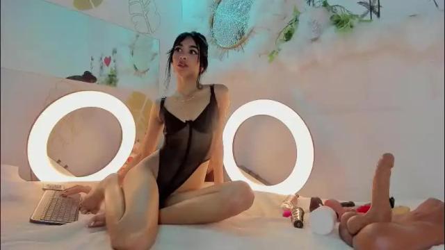 Thumbnail 1, emmaduque's Stream at Chaturbate, 1 month ago