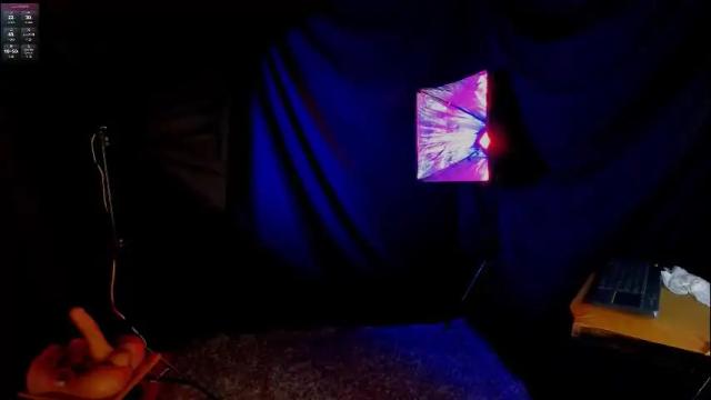 Image 10 of emmaduque Stream on Chaturbate on 1 month ago