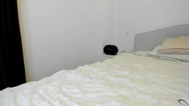Image 2 of emmafantasy21 Stream on Chaturbate on 1 month ago