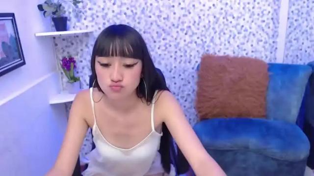 Thumbnail 1, emmaferri_'s Stream at Chaturbate, 25 months ago