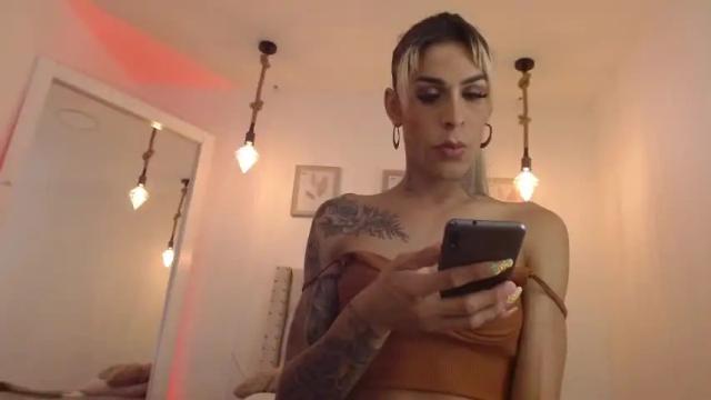 Image 12 of emmafox_07 Stream on Chaturbate on 21 months ago