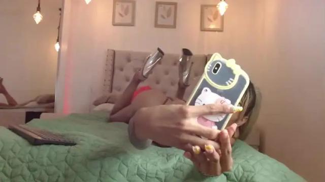 Image 2 of emmafox_07 Stream on Chaturbate on 21 months ago