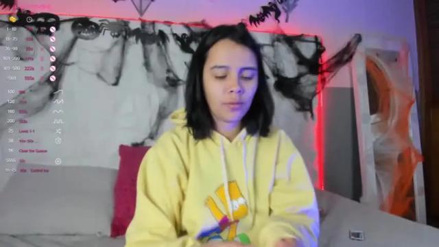 Image 2 of emmagv Stream on Chaturbate on 18 months ago