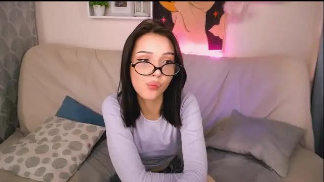 Image 12 of emmakeam_ Stream on Chaturbate on 1 month ago
