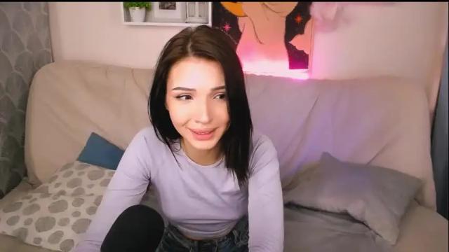 Image 4 of emmakeam_ Stream on Chaturbate on 1 month ago