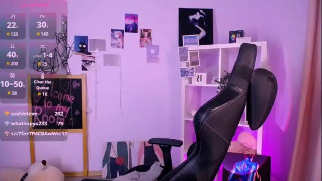 Image 12 of emmakeam_ Stream on Chaturbate on 1 month ago