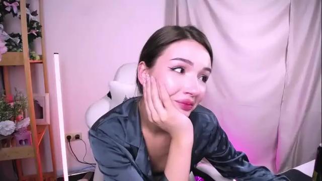 Image 11 of emmakeam_ Stream on Chaturbate on 1 month ago