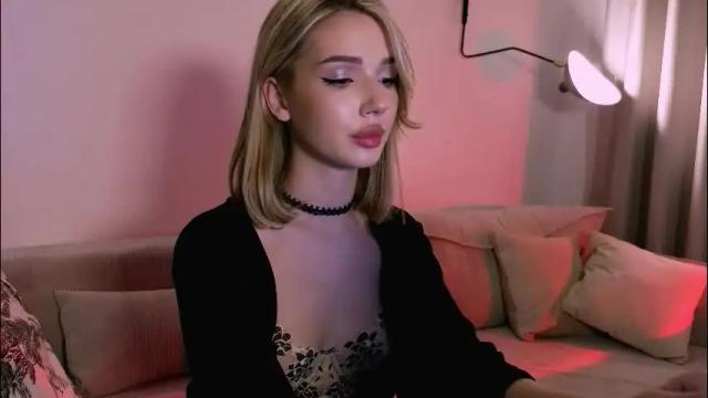 Thumbnail 2, emmakeam_'s Stream at Chaturbate, 1 month ago