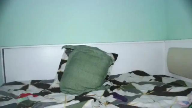Image 4 of emmalinz29 Stream on Chaturbate on 17 months ago