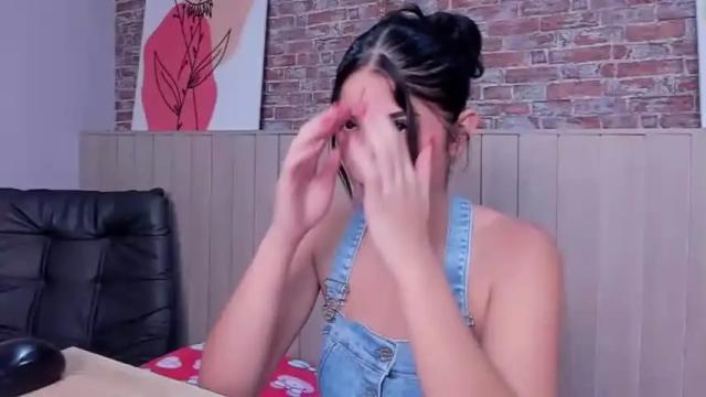 Thumbnail 1, emmaprice__'s Stream at Chaturbate, 15 months ago