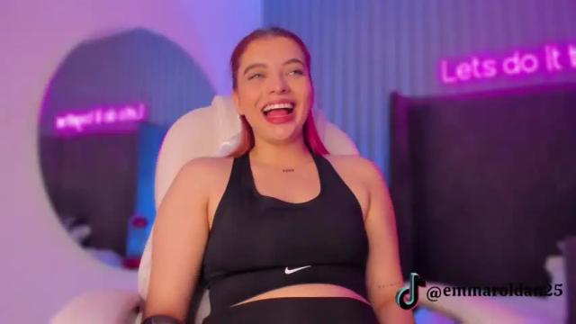 Image 3 of emmaroldan_ Stream on Chaturbate on 14 months ago