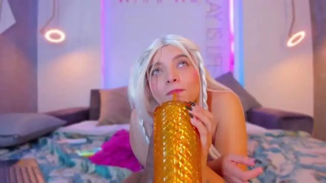 Image 11 of emmaroldan_ Stream on Chaturbate on 14 months ago